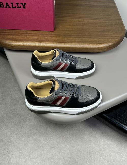 Bally Two-tone Nappa Leather Casual Shoes