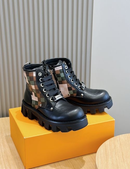 Louis Vuitton LV Checker Combat Boots With Classic Patterns
