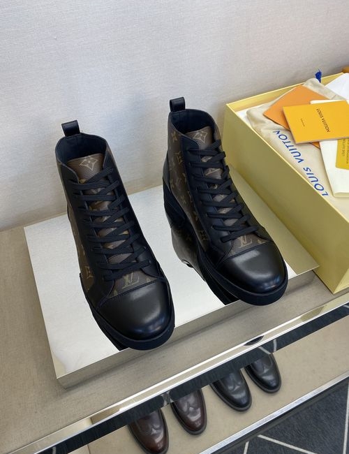 Louis Vuitton LV Skate Shoes With PVC And Leather Upper