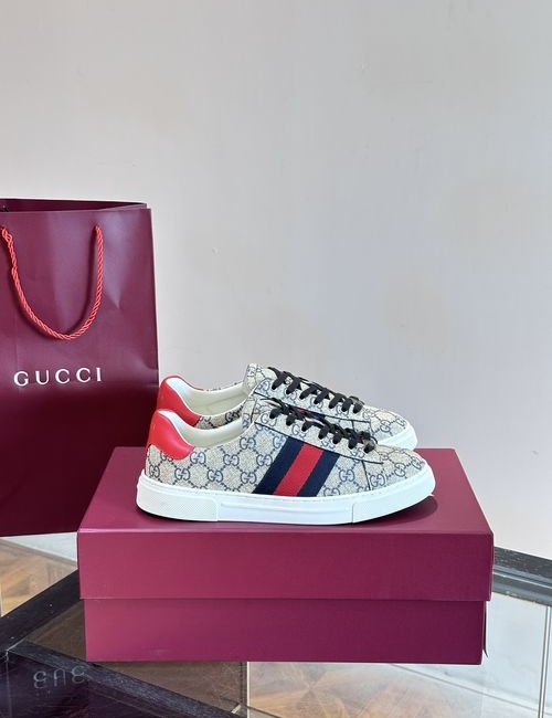 Gucci Ace Low-top Sneakers With Rubber Outsole