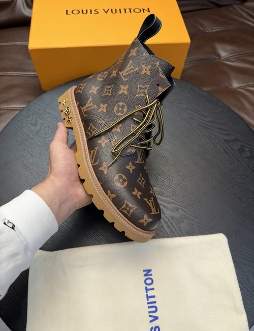 Louis Vuitton LV High-top Casual Leather Shoes