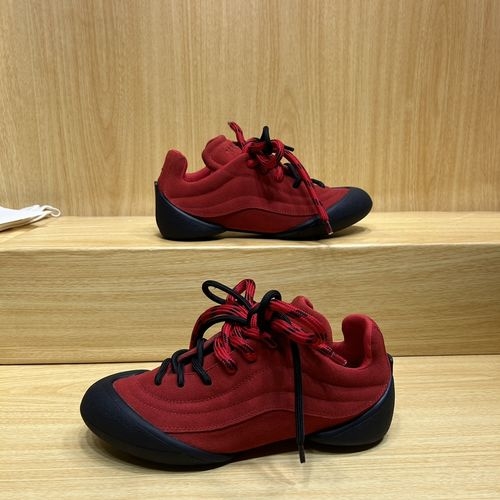 McQueen Matte Leather Casual Sneakers