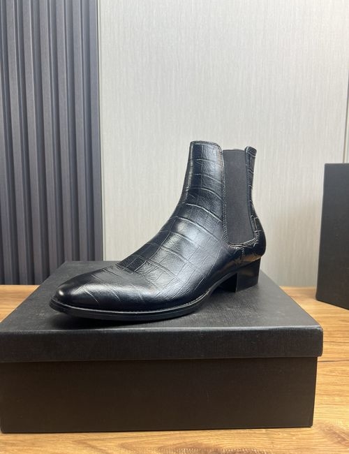 Yves Saint Laurent YSL Chelsea Boots With Snakeskin Upper