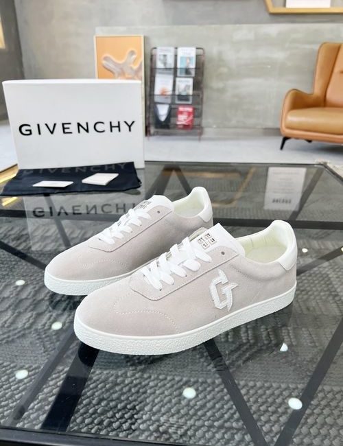 Givenchy Cowhide Upper Casual Sneakers