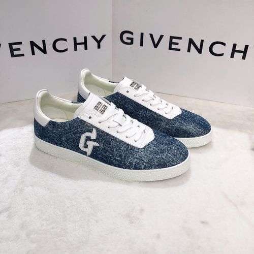 Givenchy GIV 1 Low-top Sneakers Perforated Leather Upper TPU Sole