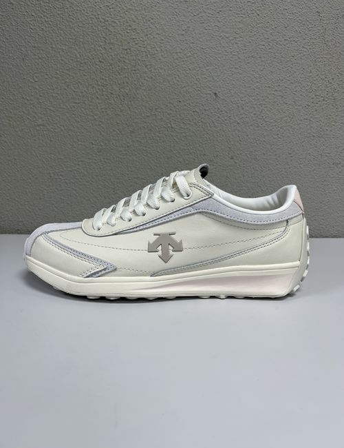 Descente Chron Beige Non-slip Casual Shoes