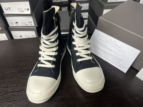 Rick Owens Big Triangle Casual Sneakers