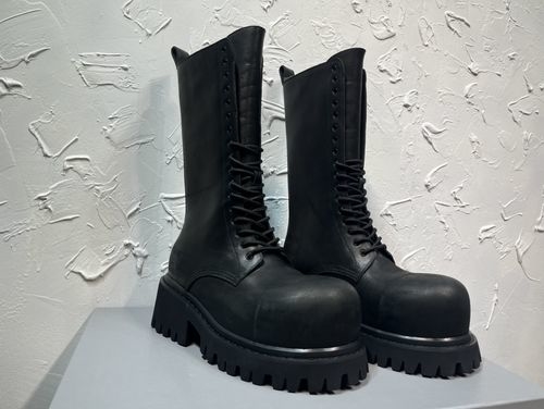 Balenciaga Vintage Lace-up Work Boots With Thick Soles