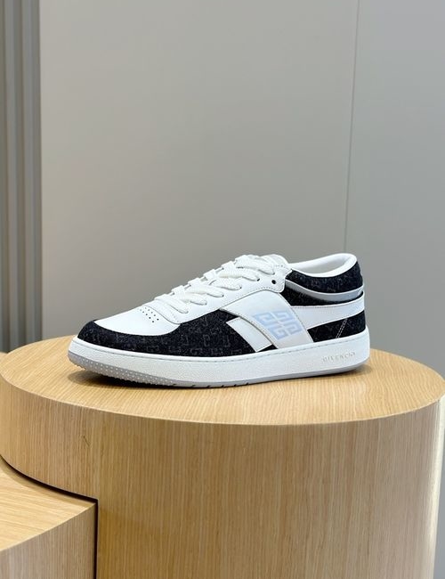 Givenchy G Move Low-top Leather Sneakers