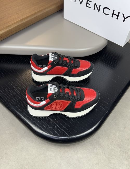 Givenchy Stitched Pattern Casual Sneakers
