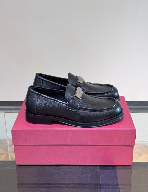 Ferragamo Genuine Leather Dress Shoes With Foam Soles