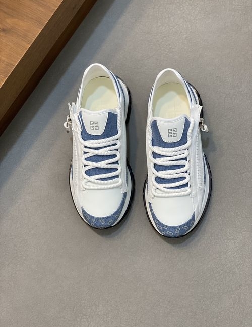 Givenchy Spectre Low-top Air-cushion Sneakers