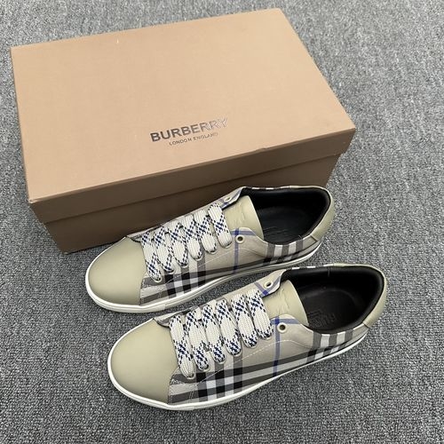 Burberry Vintage Plaid Low-top Sneakers