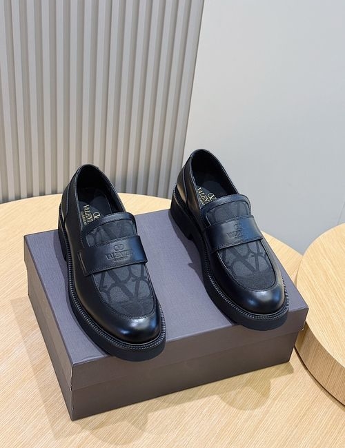 Valentino Gentleglam Mini Rivet Leather Derby Shoes