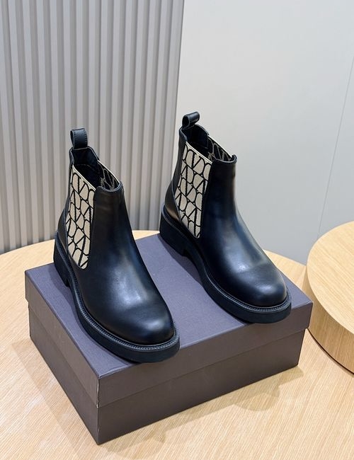 Valentino V Logo Leather Chelsea Ankle Boots
