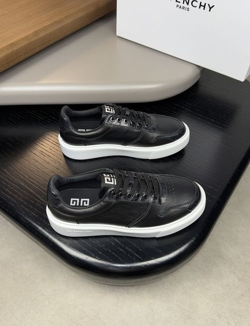 Givenchy Premium Multi-texture Leather Casual Sneakers