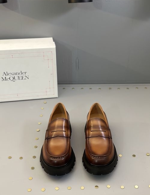 McQueen Brogue Thick Sole Durable Derby Shoes