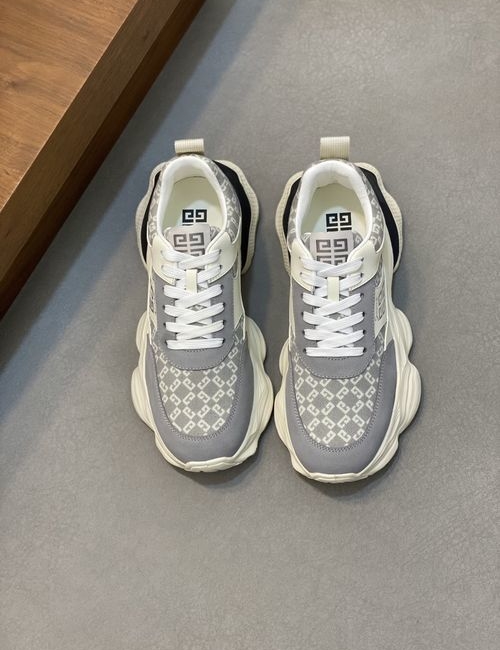 Givenchy GIV 1 Calfskin Casual Sneakers With Logo