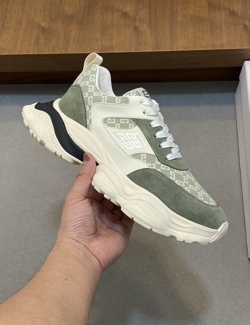 Givenchy GIV 1 Casual Sneakers Calfskin Stitching Logo Lightweight Sole