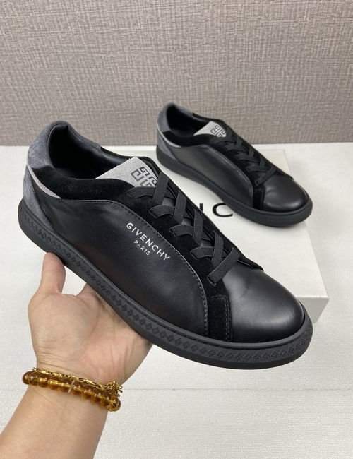 Givenchy G Set Series Low-top Sneakers
