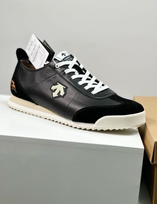 Descente Sport Style Chron Casual Leather Shoes