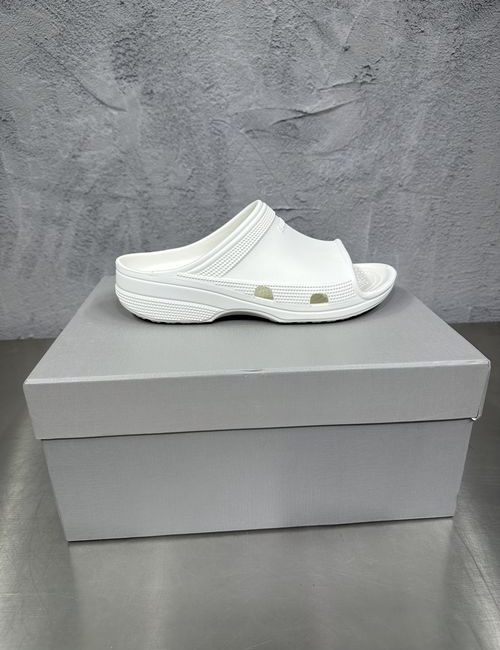 Balenciaga Rubber Foam Slide Sandals