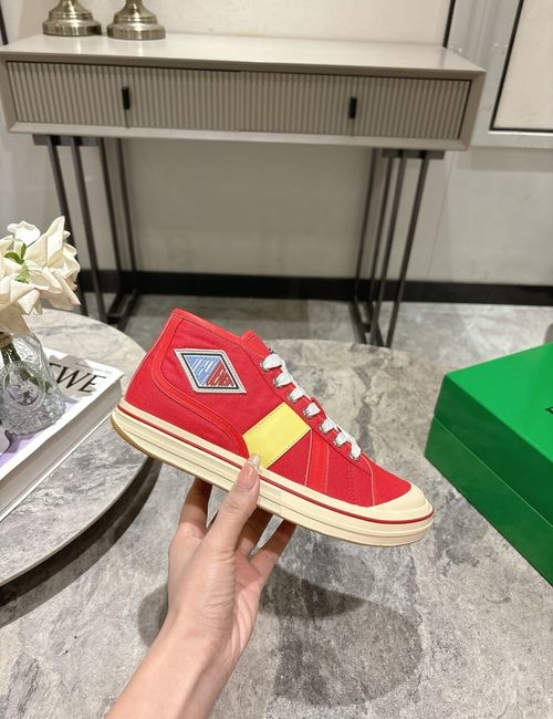 Bottega Veneta BV Eliot Sneakers Vintage Basketball Canvas Sheepskin
