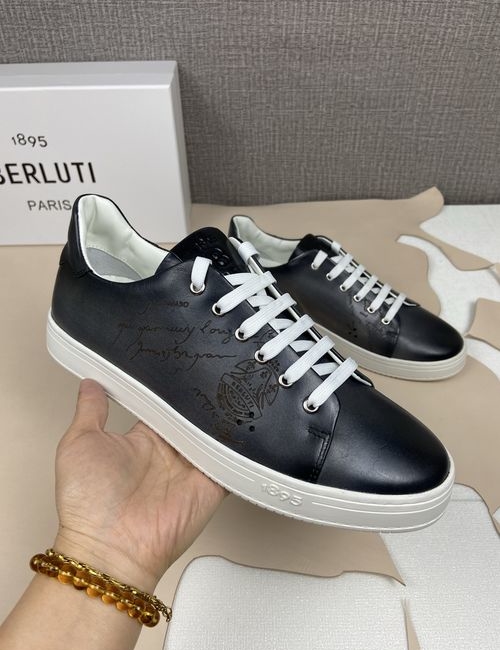 Playtime Scritto Scritto Pattern Leather Loafers