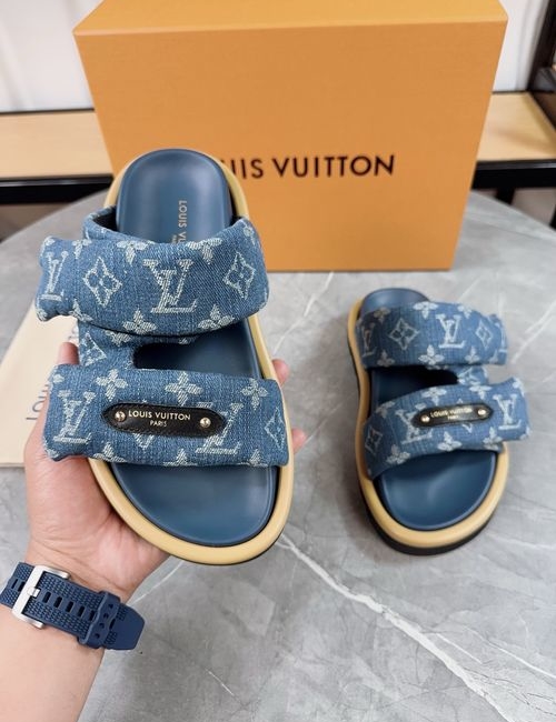 Louis Vuitton LV Pool Pillow Comfort Monogram Slides