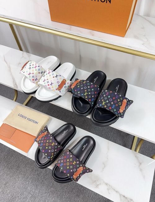 Louis Vuitton LV Pool Pillow Comfort Monogram Slides