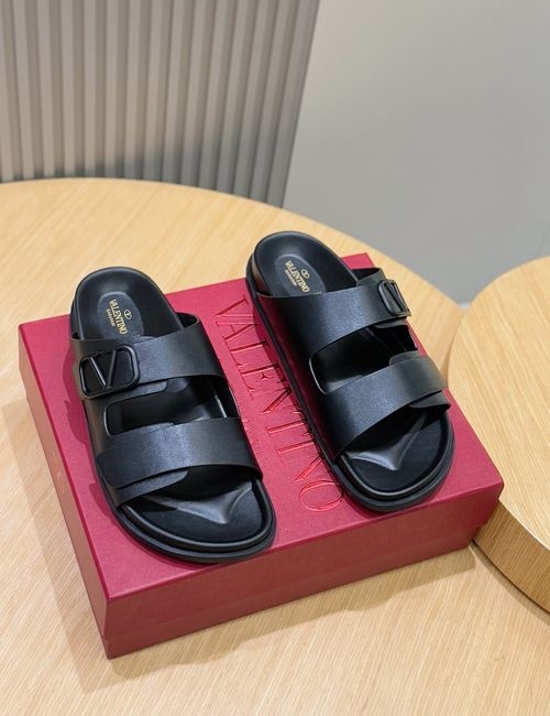 Valentino Hollow V Hardware Leather Slippers