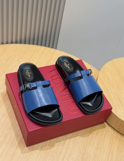 Valentino Hollow V Hardware Leather Slippers
