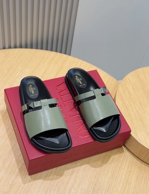 Valentino Hollow V Hardware Leather Slippers