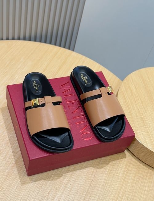 Valentino Hollow V Hardware Leather Slippers