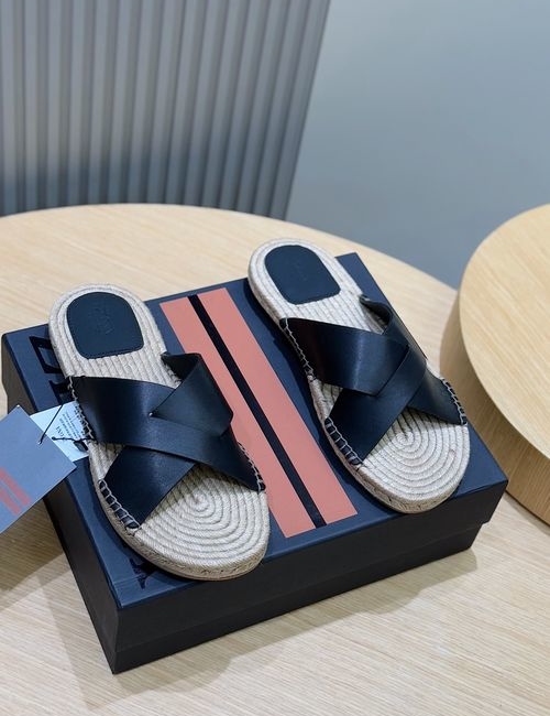 Zegna Woven Straw Slip On Beach Slippers