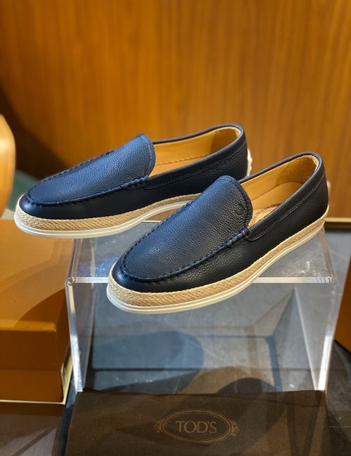 Tods Cow Leather Loafers With Braided Sole