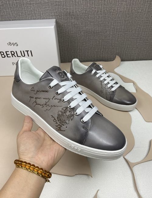 Playtime Scritto Scritto Pattern Leather Loafers