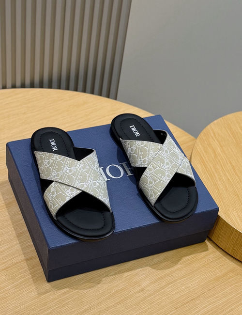 Christian Dior CD Alias Leather Slide Sandals