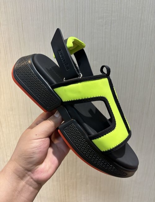 Hermes Electric Casual Sandals