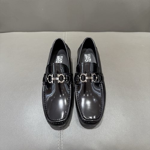 Ferragamo Classic Moccasin With Graphite Gancini Buckle