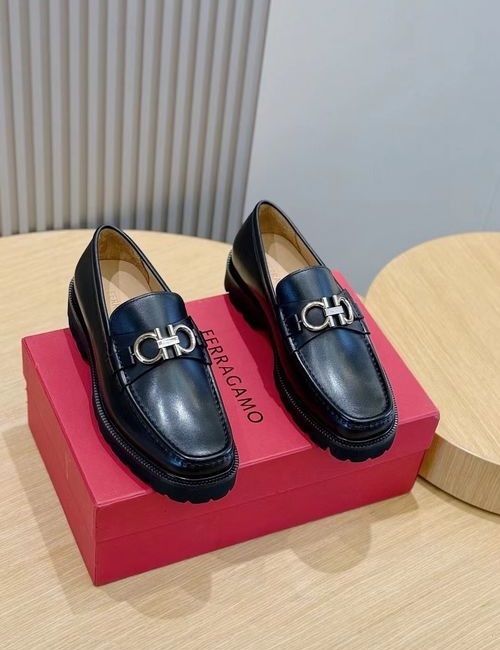 Ferragamo Brushed Leather Derby Shoes With Brogue Details