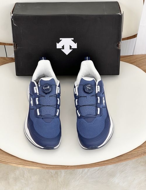 Descente Breathable Running Shoes With BOA Lacing