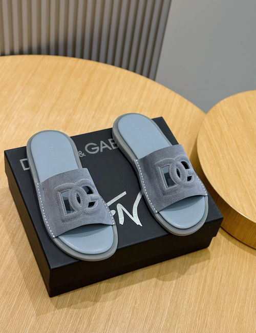 Dolce & Gabbana DG Cowhide Logo Slippers