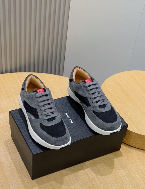 Kiton Red Logo Breathable Casual Shoes