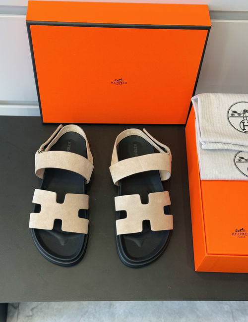 Hermes Chypre Leather Sandals With Non-slip Sole