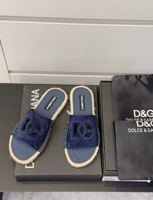 Dolce & Gabbana DG Calfskin Fisherman Slides With 3D Emblem