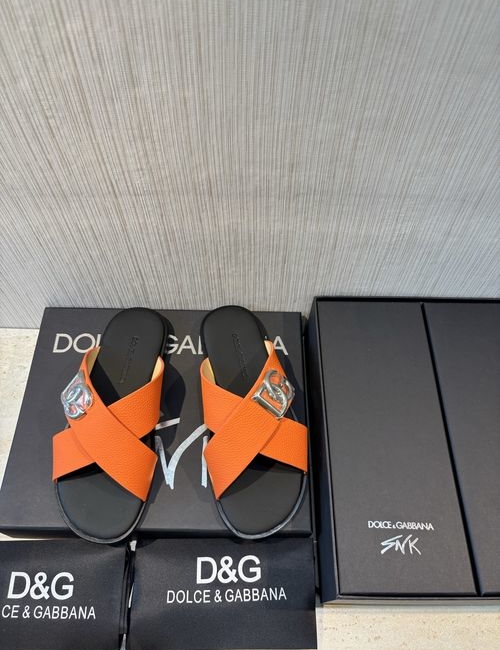 Dolce & Gabbana DG Calfskin Slippers Plated DG Logo