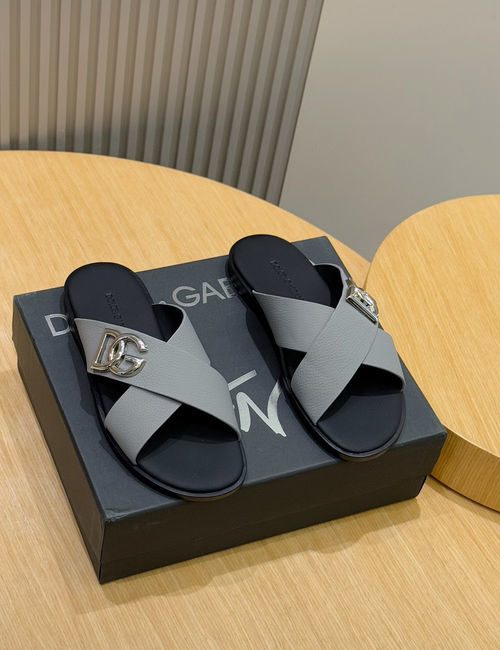 Dolce & Gabbana DG Logo Slides Leather Upper Leather Outsole