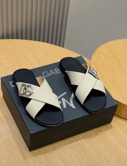 Dolce & Gabbana DG Logo Slides Leather Upper Leather Outsole