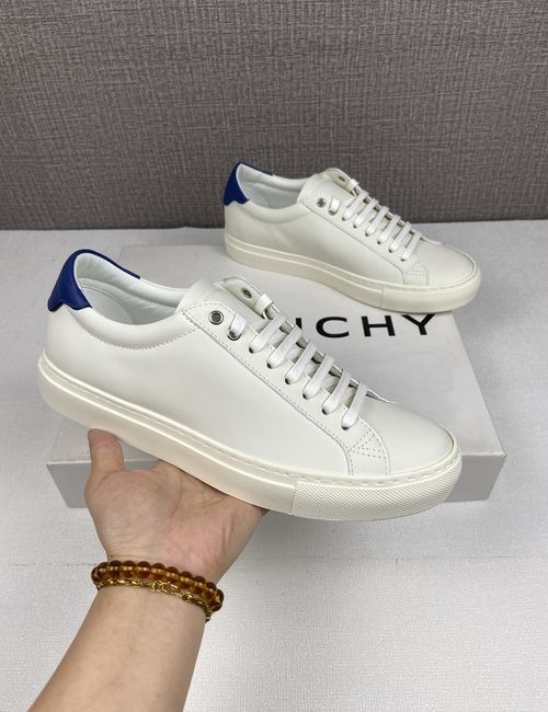 Givenchy Urban Street Low-top Soft Leather Sneakers Lace-up